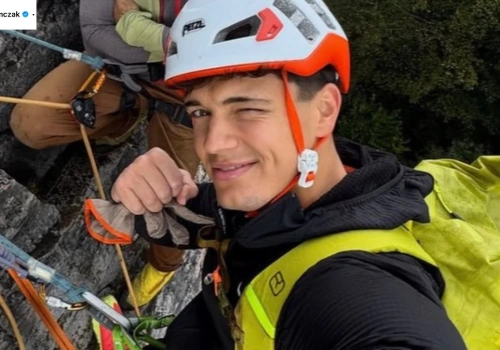 Kamil Szymczak ma na koncie wiele górskich szczytów. Kim jest popularny influencer?