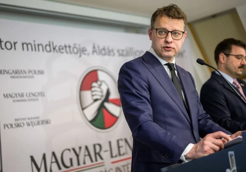 Romanowski z intratną fuchą na Węgrzech. Pomogli ludzie Orbana