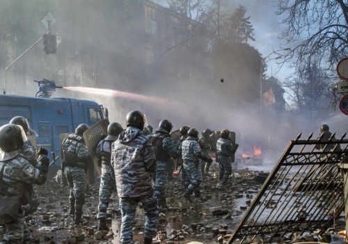 Grupa z czarną przeszłością ma działać na Węgrzech. Kijów ostrzega