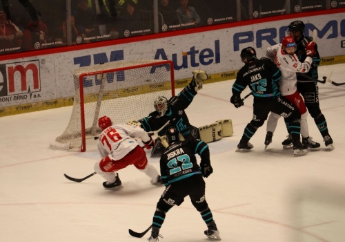 Stalownicy w finale! Złoty gol Kubiesy w dogrywce