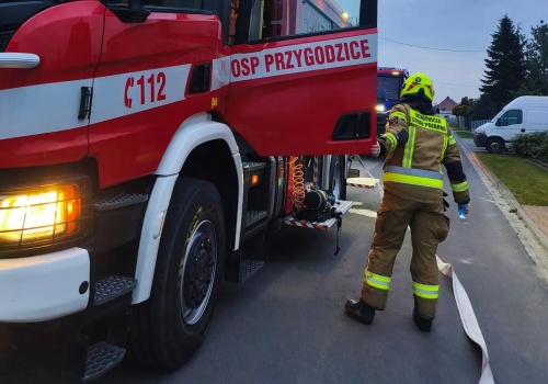 Strażacy gasili w domu kolegi