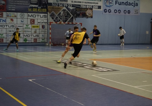 Historyczny wieczór w Kazimierzy Wielkiej. KKF Motus z awansem do FOGO Ekstraklasy