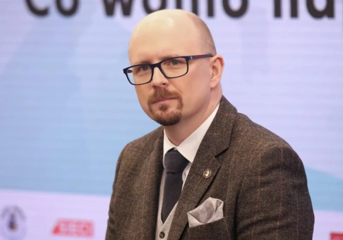 Kwaśniewski: Wybory na Węgrzech wpłyną na całą UE, a może nawet świat