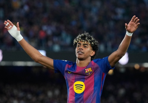 W Barcelonie już fiesta. Po wygranych derbach mistrzostwo widać na horyzoncie