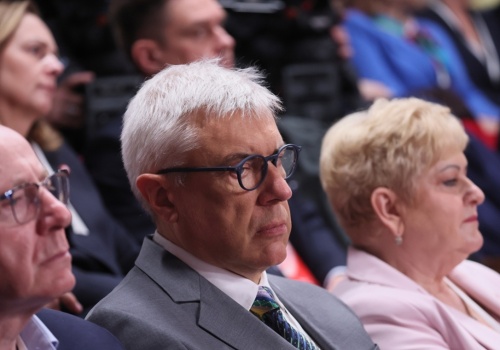 Giertych vs. reporter wPolsce24. Co z przelewami i Rosjanką?