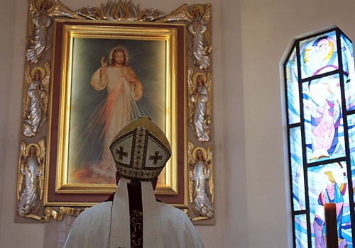 Niedziela Bożego Miłosierdzia. 'Reset do ustawień fabrycznych naszego serca”