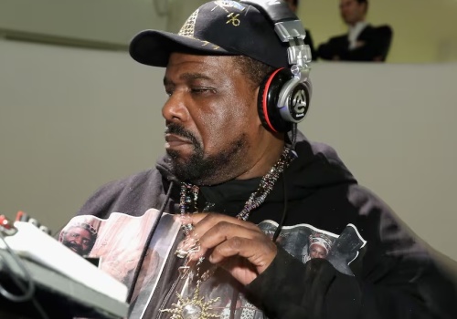 Oskarżyciel broni legendy? Ronald Savage zabiera głos po śmierci Afriki Bambaataa