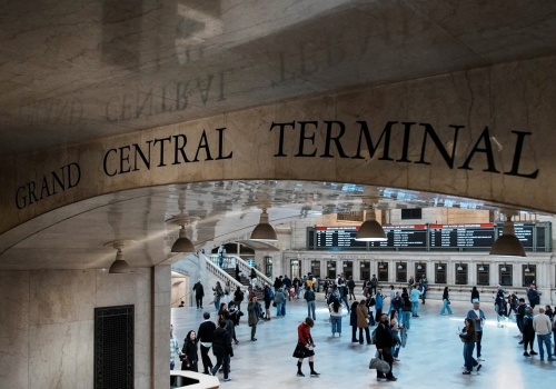 Atak maczetą w Nowym Jorku. Są ranni. Policja zastrzeliła napastnika