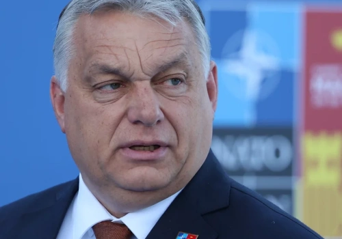 Jak Fidesz kupuje wyborców. Dr Schmidt: Węgrzy dostawali przed Wielkanocą prezenty