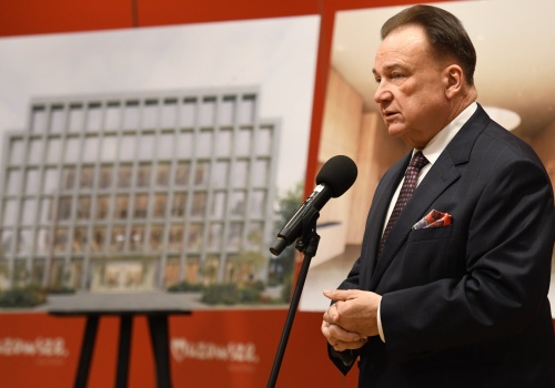 Nowe siedziby Sejmiku Mazowsza i Sądu Apelacyjnego przy Świętojerskiej