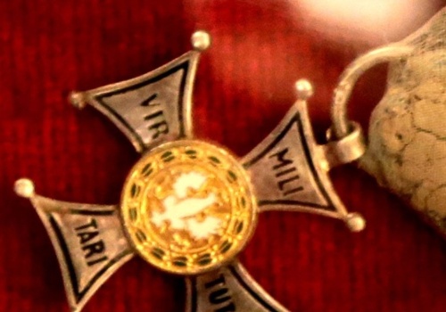 Zaskakujący zwrot ws. orderu Virtuti Militari kpt. Juliusza Heiznela. IPN ogłasza