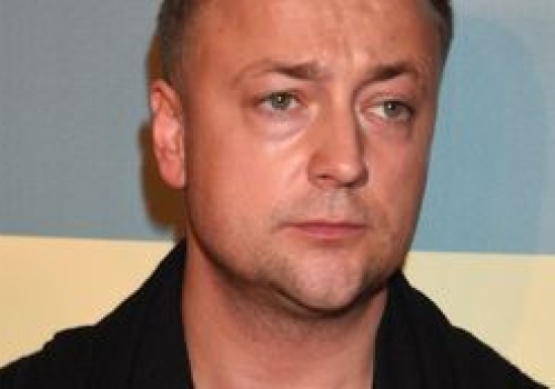 Tyle kobiet miał Czesław Mozil. 