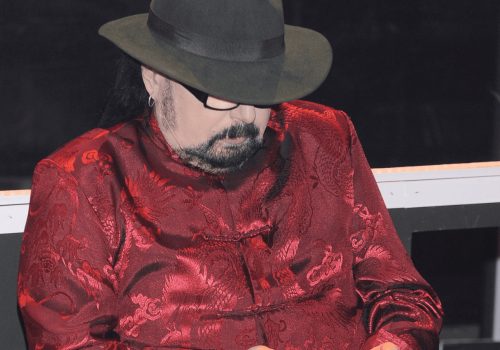 Gruchnęły wieści o Hołdysie. 