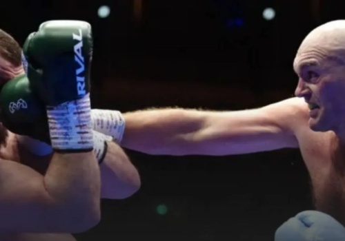 Tyson Fury pobił Rosjanina i zgarnął miliony. Udany powrót na ring