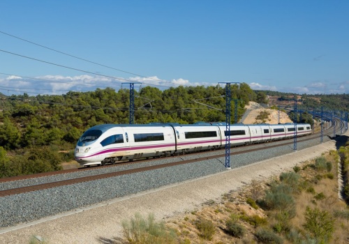 Renfe wstrzymuje się z połączeniami KDP z Hiszpanii do Paryża