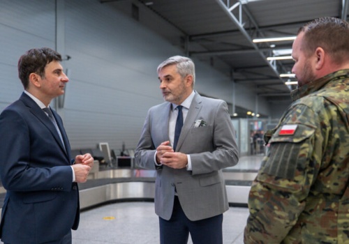 Katowice Airport. Lotnisko wzbogaci się o 15 bramek automatycznej kontroli granicznej