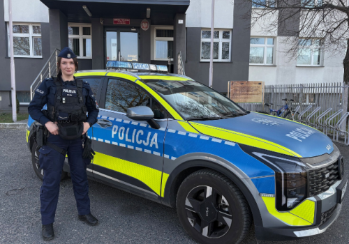 Poza służbą, ale w gotowości. Policjantka z Sieradza natychmiast ruszyła z pomocą
