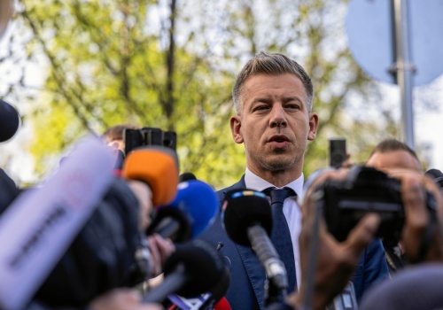 Peter Magyar przemówił po oddaniu głosu. Wspomniał o Polsce i 