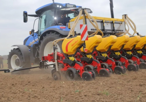Ten błąd przy siewie kukurydzy kosztuje nawet 280 zł/ha. Wielu go ignoruje