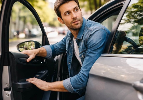 W Niemczech dostaniesz mandat za złe wysiadanie z auta. Kierowcy są zaskoczeni