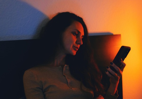 5 randkowych czerwonych flag, których nie możesz ignorować. Zdradzają, że nie jesteś priorytetem