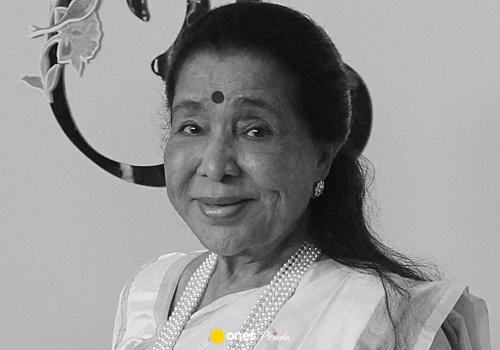 Nie żyje legendarna wokalistka Bollywood. Miała 92 lata