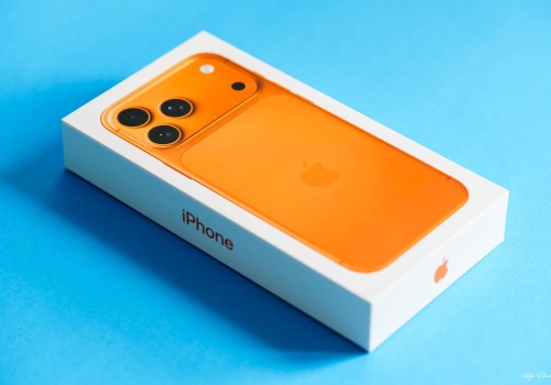 Historyczny sukces Apple. iPhone 17 deklasuje azjatyckich rywali