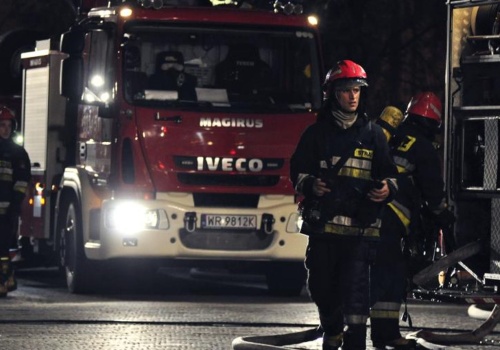 Pożar w mieszkaniu. Lokator trafił do szpitala