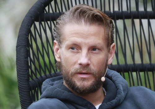 Sebastian Fabijański z nowym utworem. „Chcę cię widzieć taką zwykłą, bez świecidełek...”