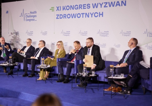 Efektywność kosztowa innowacji. Czy wydając więcej na nowe terapie, zaoszczędzimy na późniejszym leczeniu?