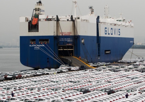 Hyundai omija Cieśninę Ormuz. Wojna uderza w dostawy aut