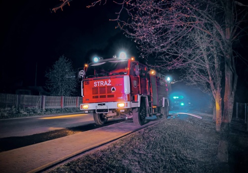 Strażacy alarmują: Dwa pożary w jednym miejscu. Co tam się wydarzyło?