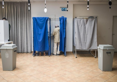 Koniec głosowania na Węgrzech. Rekordowa frekwencja zmiecie Orbana?