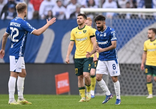 Lech trwoni przewagę. Zobacz tabelę Ekstraklasy