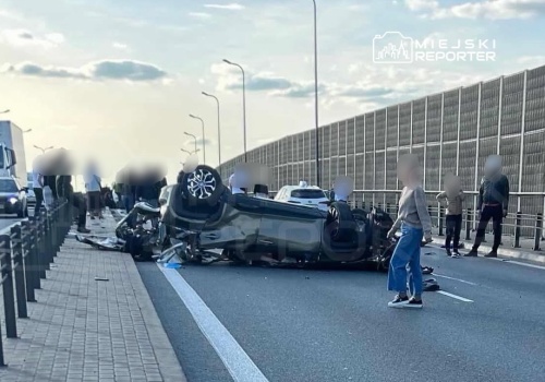 Makabryczny wypadek na DK7. 2 osoby nie żyją, jedna reanimowana. Droga zablokowana