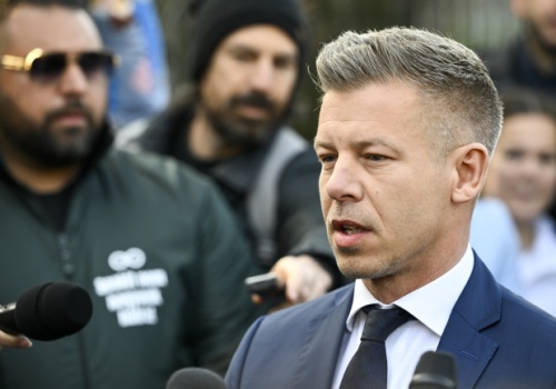 Węgry/ Wyniki po podliczeniu 45,71 proc.: 135 mandatów dla Tiszy, 57 dla Fideszu. Magyar: Orban pogratulował mi zwycięstwa w wyborach