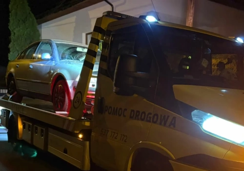 Pijany kierowca dobił do ogrodzenia w Ciężkowicach