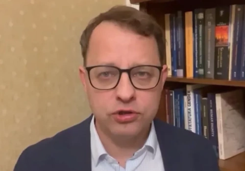 Romanowski zabrał głos po upadku rządów Orbána. 