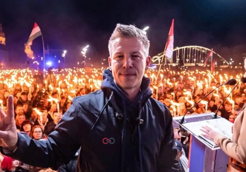 Europejscy liderzy gratulują Magyarowi. Co napisał polski premier?