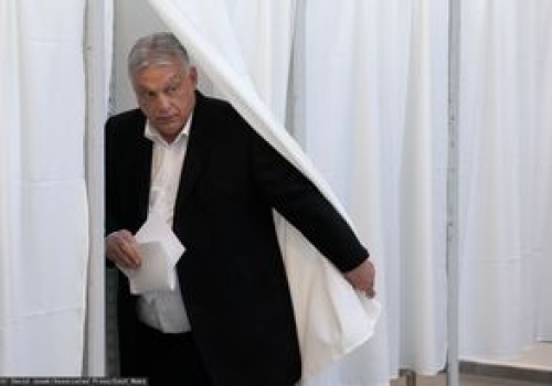 Wtedy Węgrzy poczuli krew. Moment, w którym upadł mit Orbana