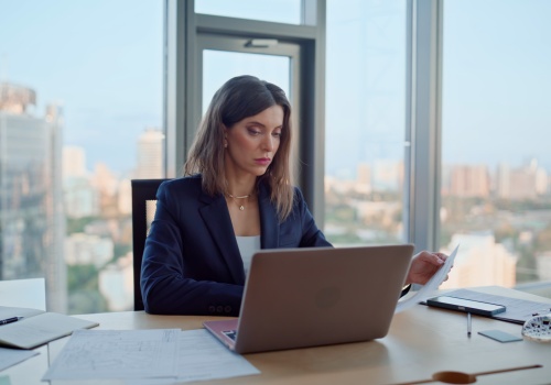 Ciemna strona awansu. 