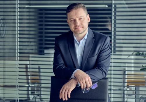 Centra handlowe nie walczą z e-commerce. Jak wygrywa się dziś na rynku?