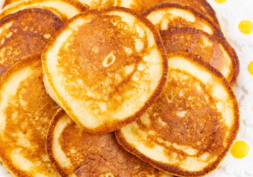 Racuchy drożdżowe ze skyrem