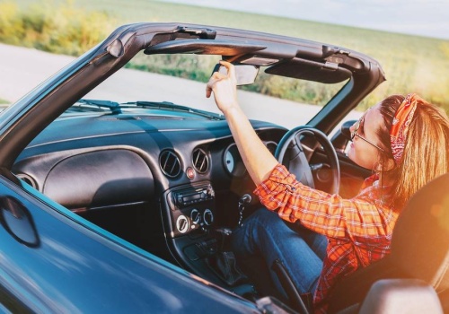 Deszcz pieniędzy w kwietniu. Trzy znaki zodiaku mają szansę na gruby portfel