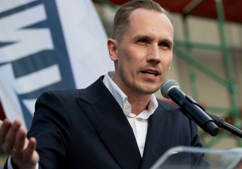 Musimy ich odsunąć od władzy, bo obudzimy się w Związku Socjalistycznych Republik Europejskich