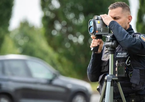 W Niemczech i całej UE rozpoczął się maraton fotoradarów. Oto, do kiedy potrwa