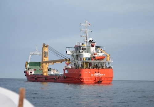 Trump reaguje na blokadę Iranu. Okręty USA odetną Cieśninę Ormuz. 
