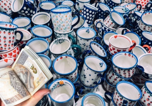 Kosmiczne ceny kubków z Bolesławca. Nie uwierzysz, ile Amerykanie płacą za polskie rękodzieło