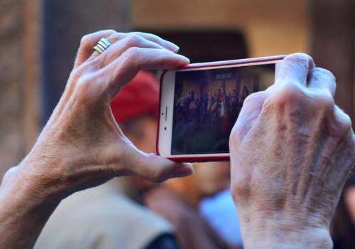 91-latka nie otworzyła drzwi policji. Była zajęta biciem rekordu w grze!