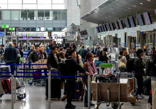 Polskie lotniska sparaliżowane. Odwołano ponad 100 lotów